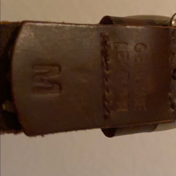 Dark brown leather belt - Picture 6 of 7